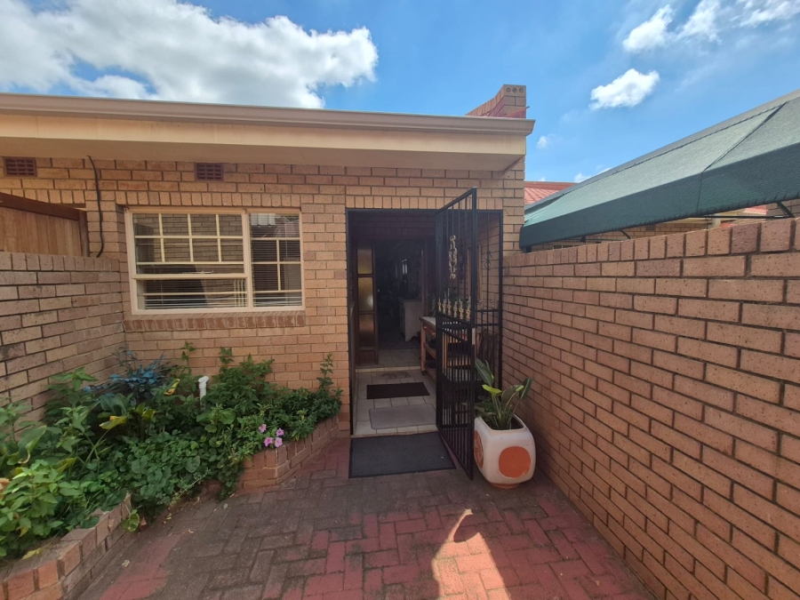 3 Bedroom Property for Sale in Parys Free State